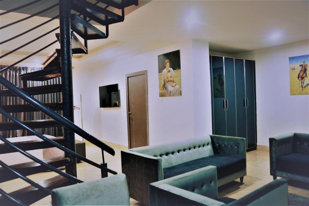 Caesar'S Luxury Hotel Lekki Esterno foto