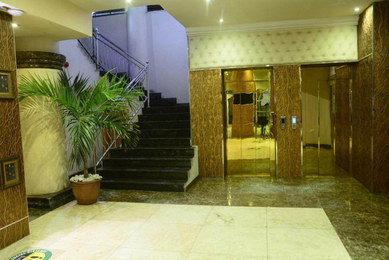 Caesar'S Luxury Hotel Lekki Esterno foto