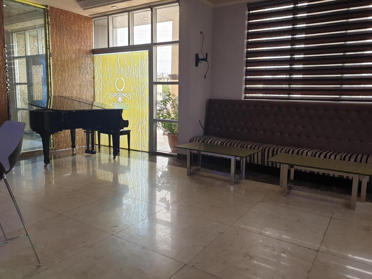 Caesar'S Luxury Hotel Lekki Esterno foto